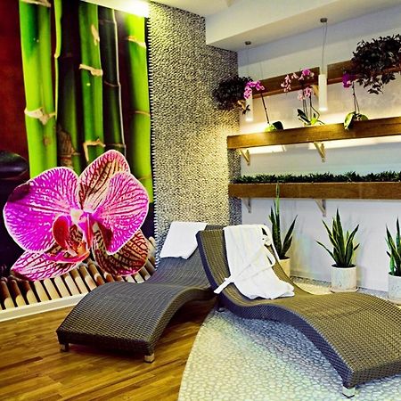 Zefir Spa Polańczyk Екстериор снимка